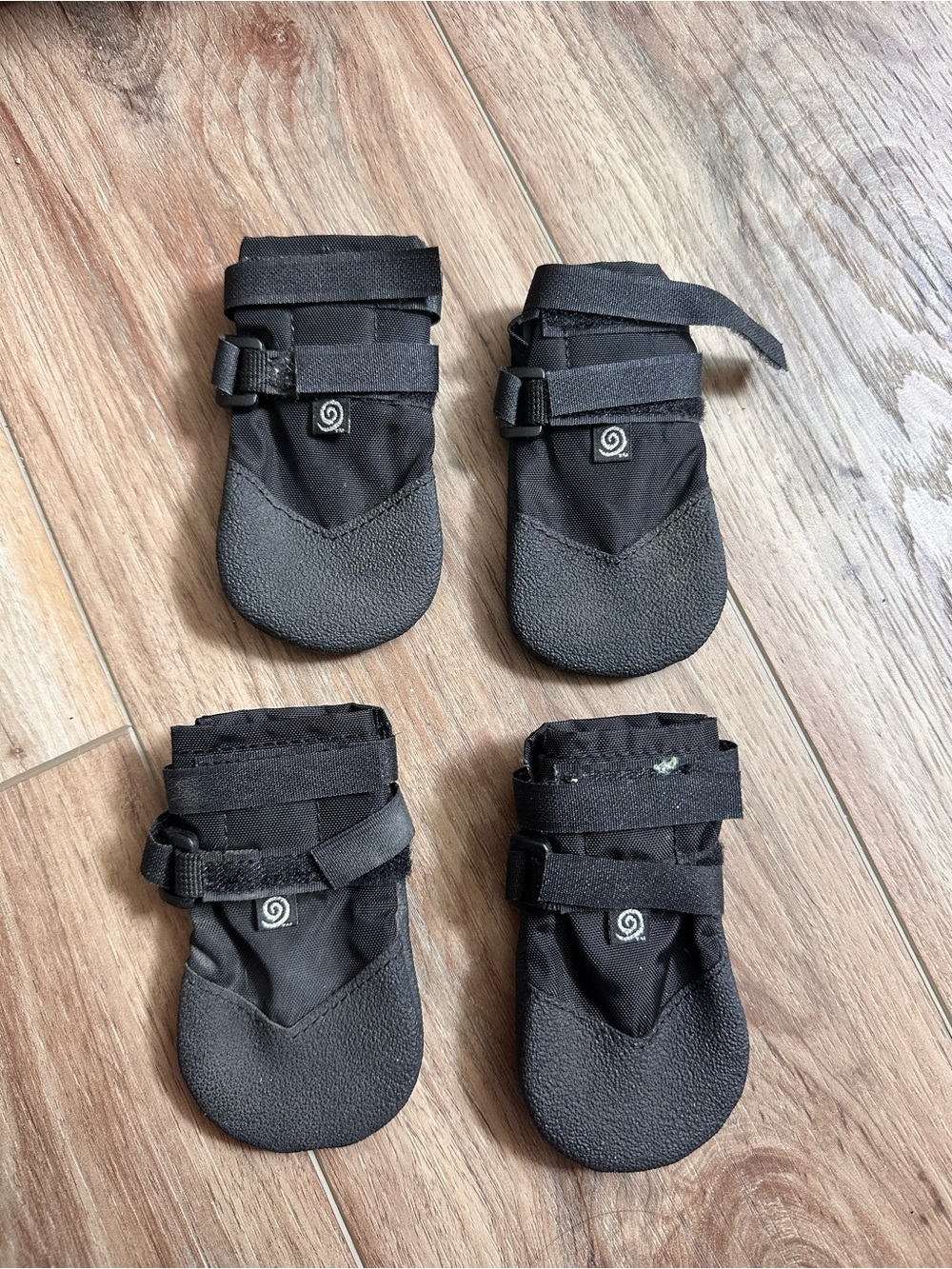 Dog Boots Paw Protectors Outdoor Booties with Adjustable Straps
